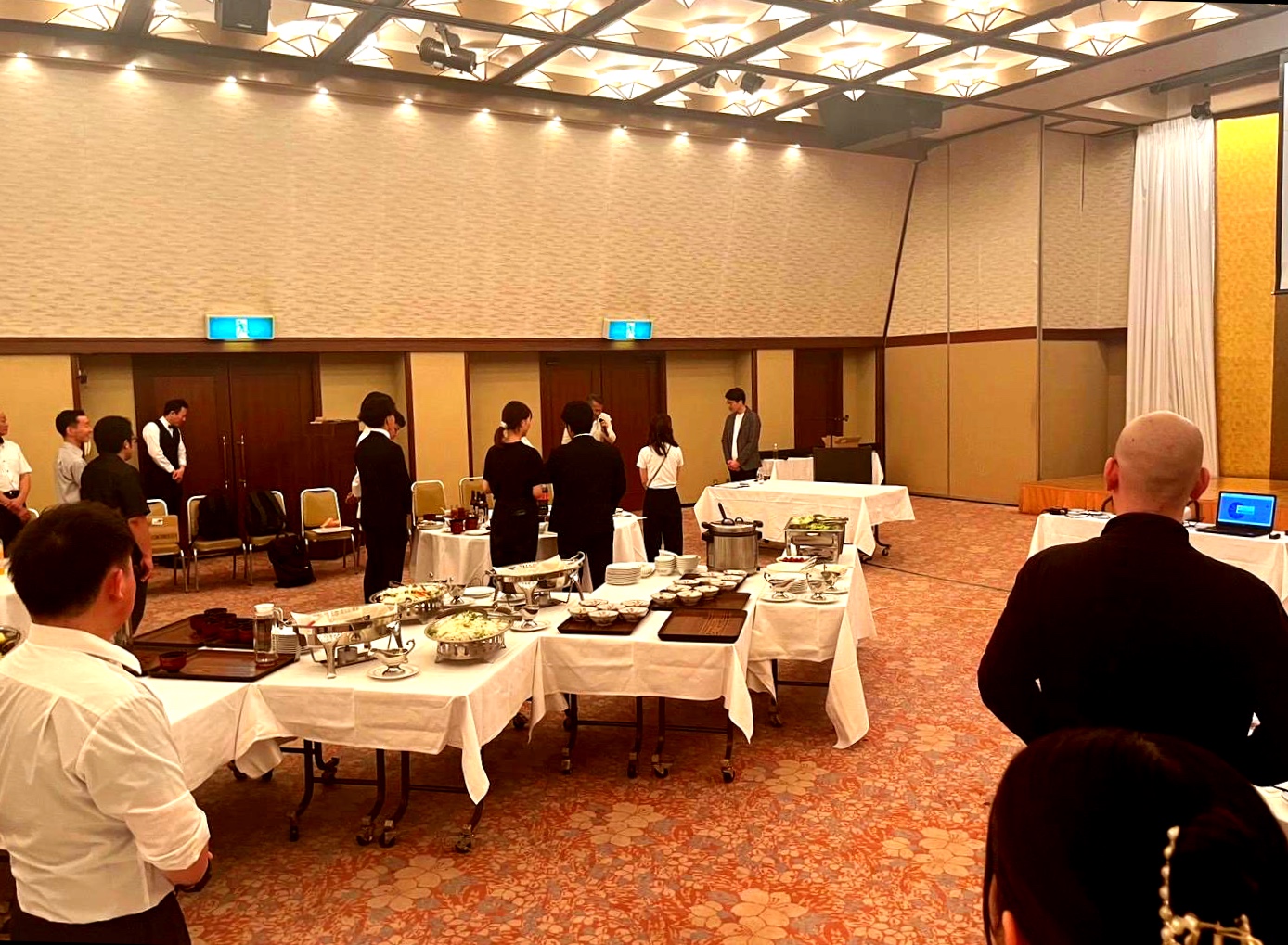2025年度 永年勤続者・年度MVP社員 表彰パーティを開催しました！